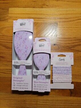 NWT LoveShackFancy x Wet Brush & Goody Limited Edition Floral Hair Set- Hibiscus